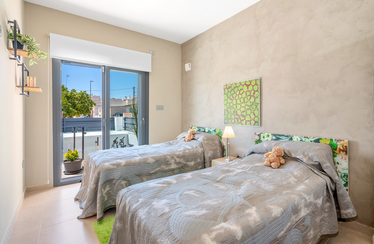 Huis te koop in Formentera de Segura | 3 slaapkamers H5152246