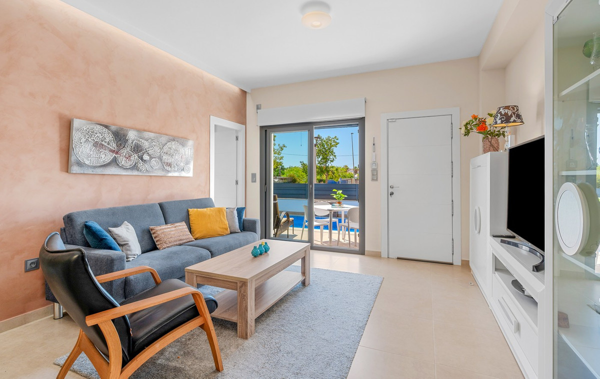 Huis te koop in Formentera de Segura | 3 slaapkamers H5152246