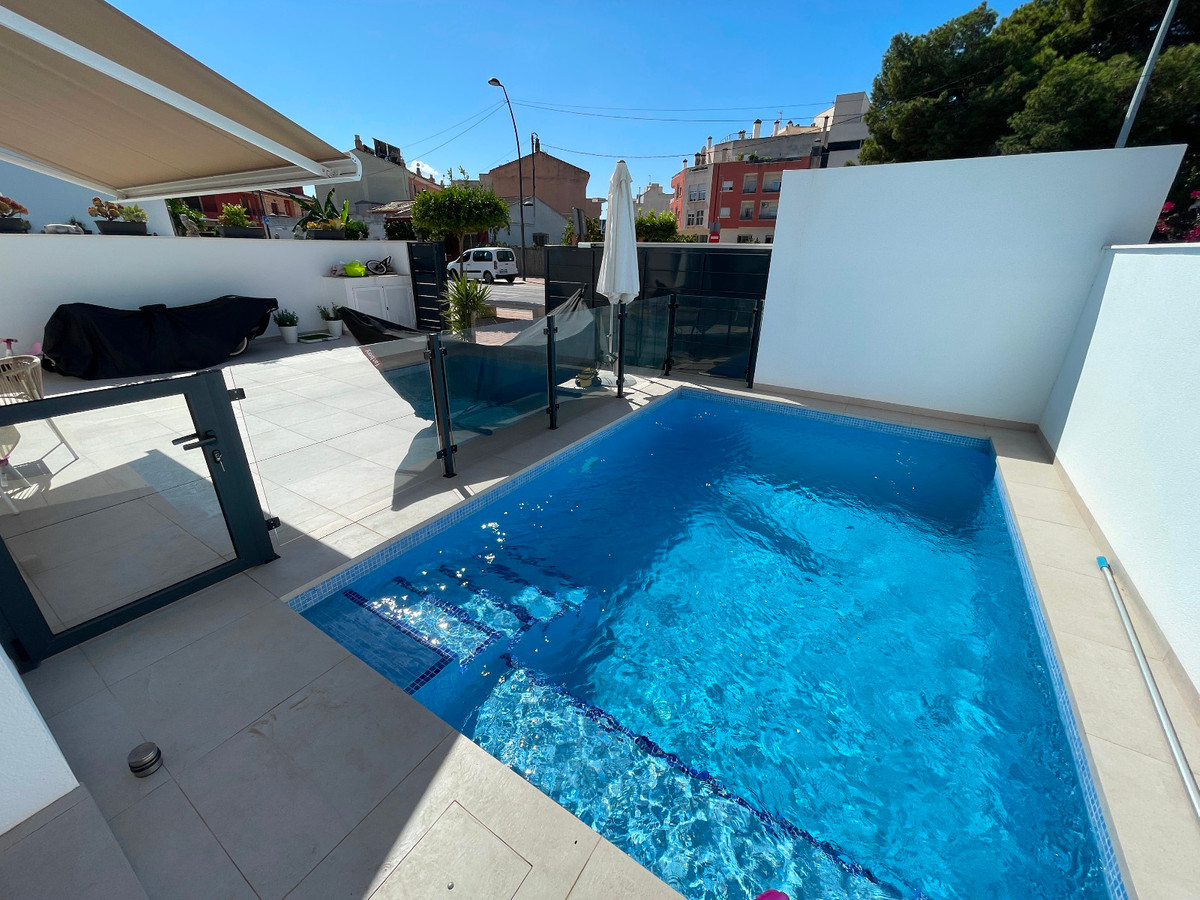 Huis te koop in Formentera del Segura | 3 slaapkamers H5257207