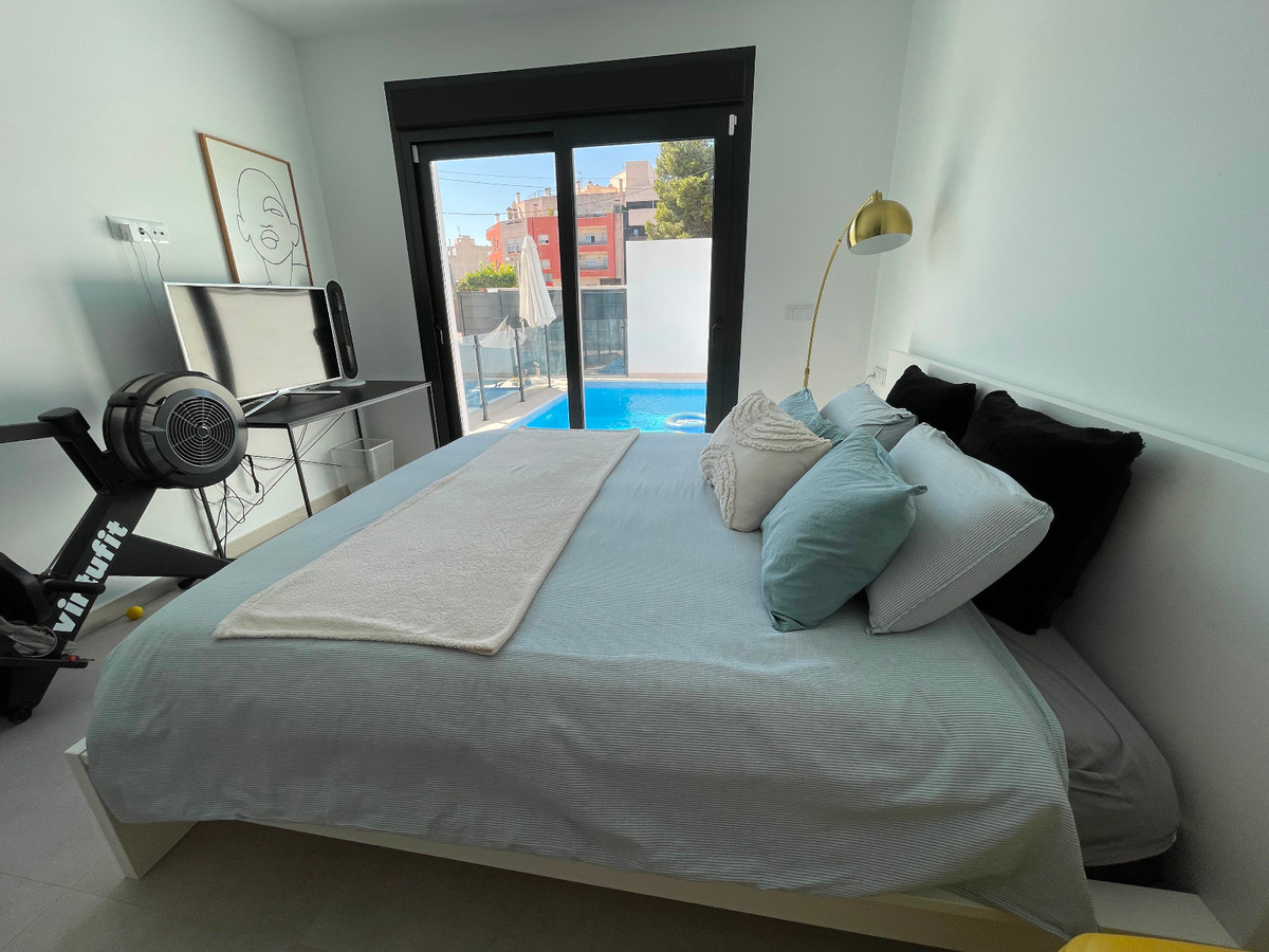 Huis te koop in Formentera del Segura | 3 slaapkamers H5257207