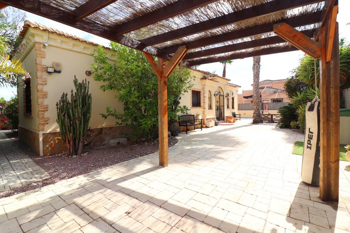 Property main view 32