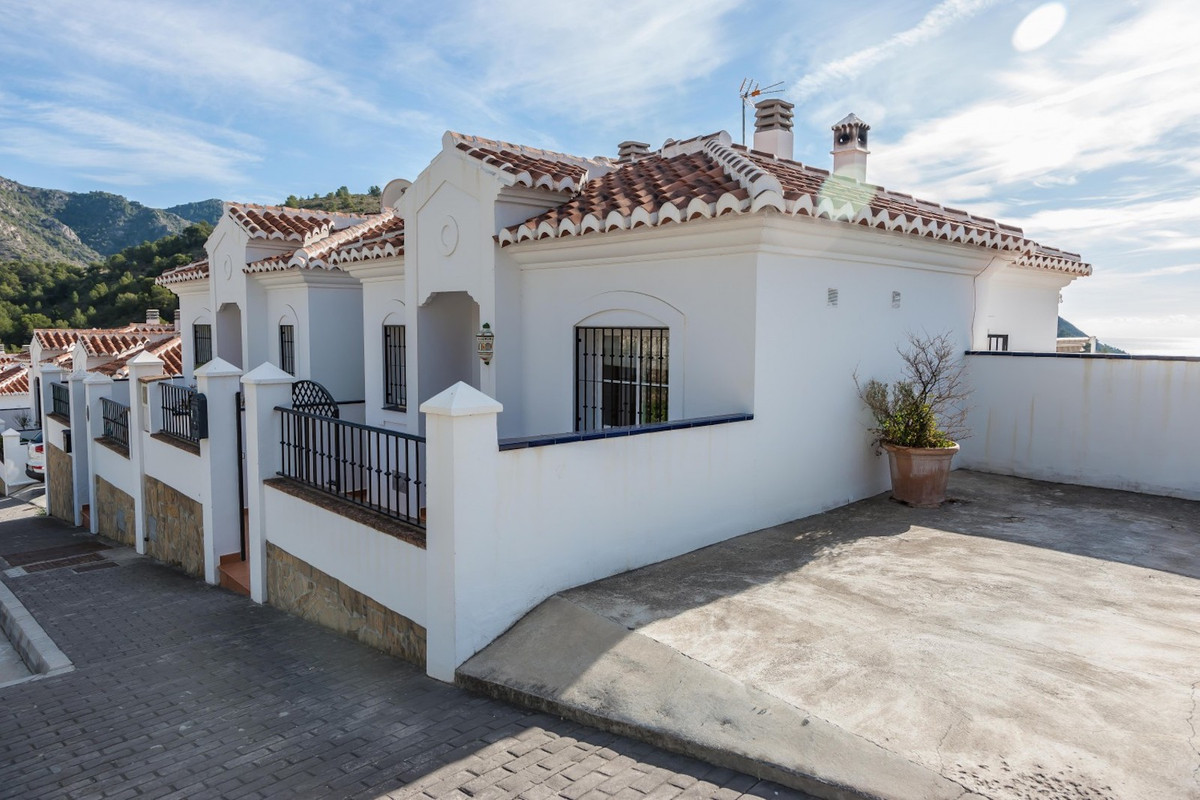 Semi-Vrijstaande Villa in Frigiliana-31