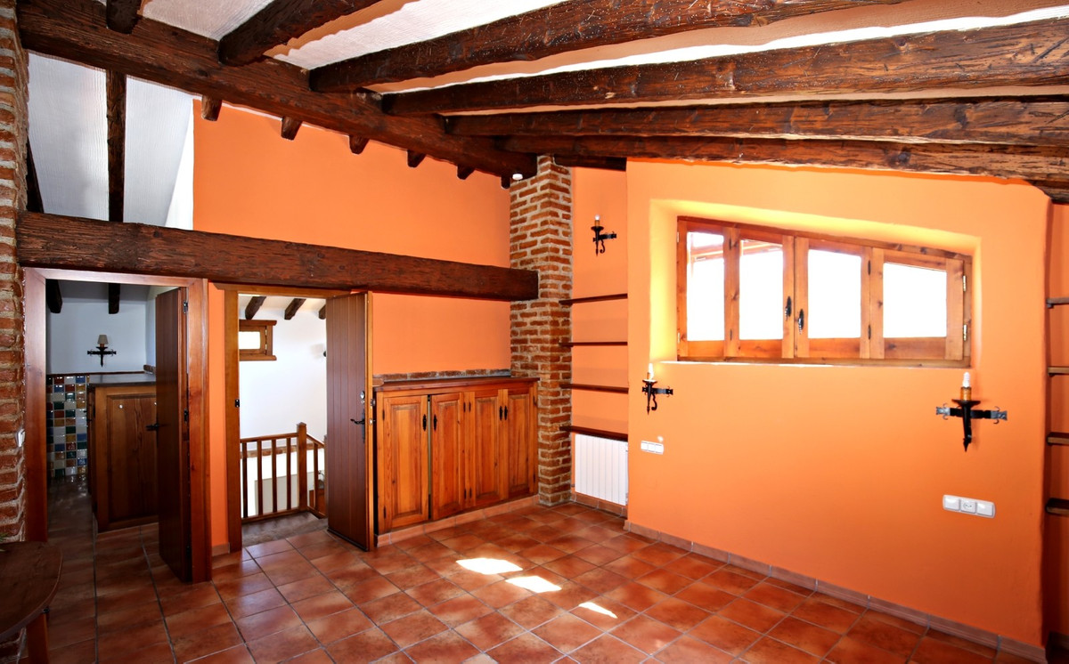 Property main view 33