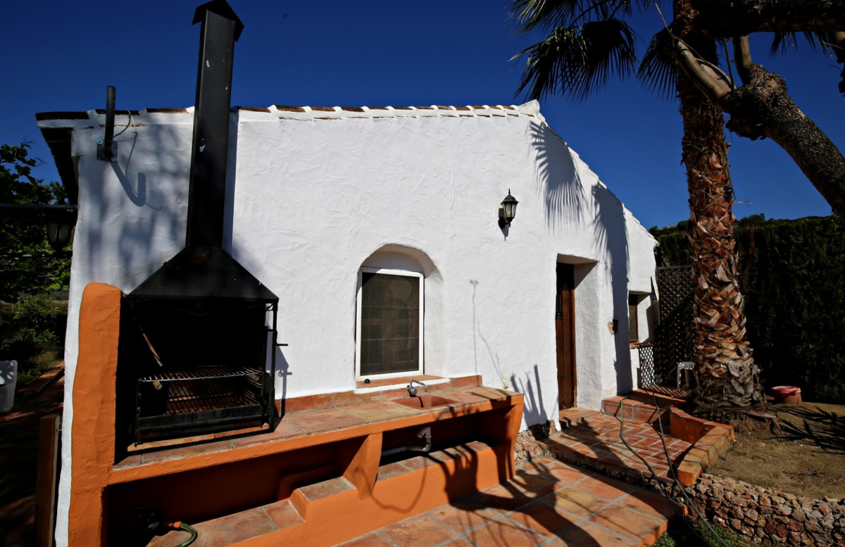 Property main view 44