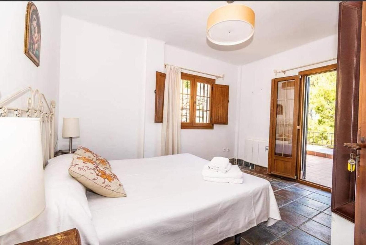 Property main view 33