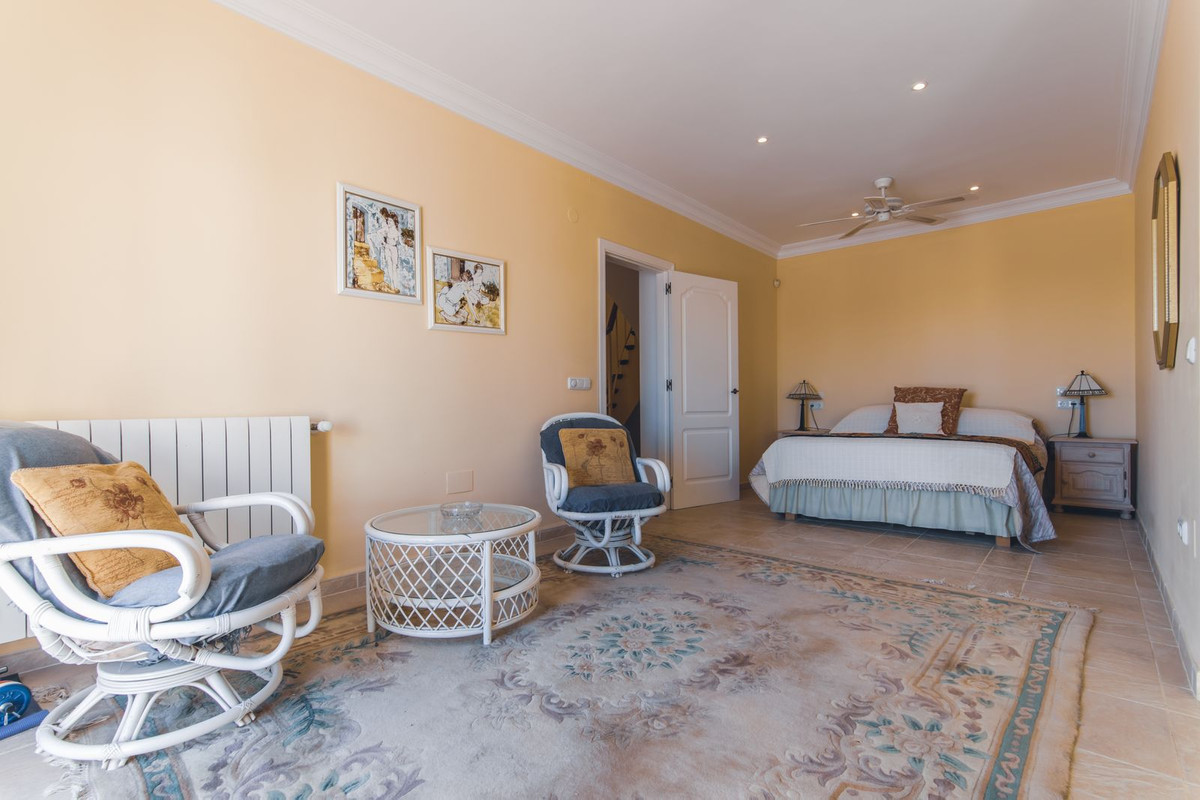 Vrijstaande Villa in Frigiliana-22