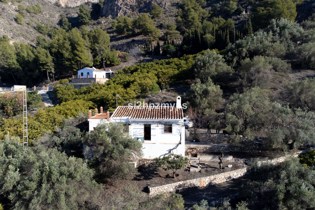 Vrijstaande Villa in Frigiliana-1