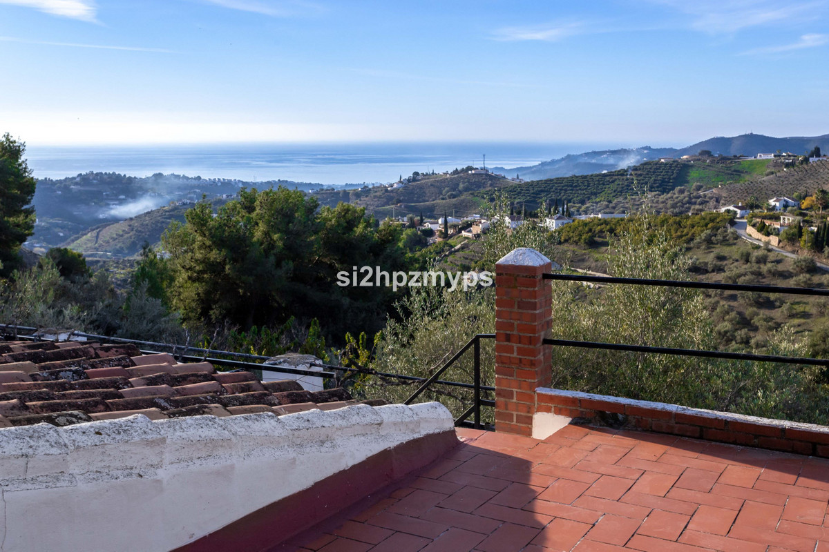 Vrijstaande Villa in Frigiliana-10