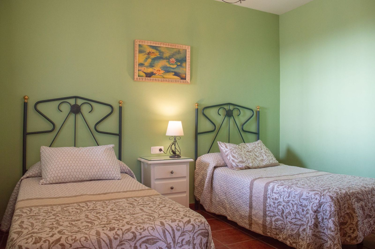 Huis te koop in Frigiliana | 4 slaapkamers H5055760
