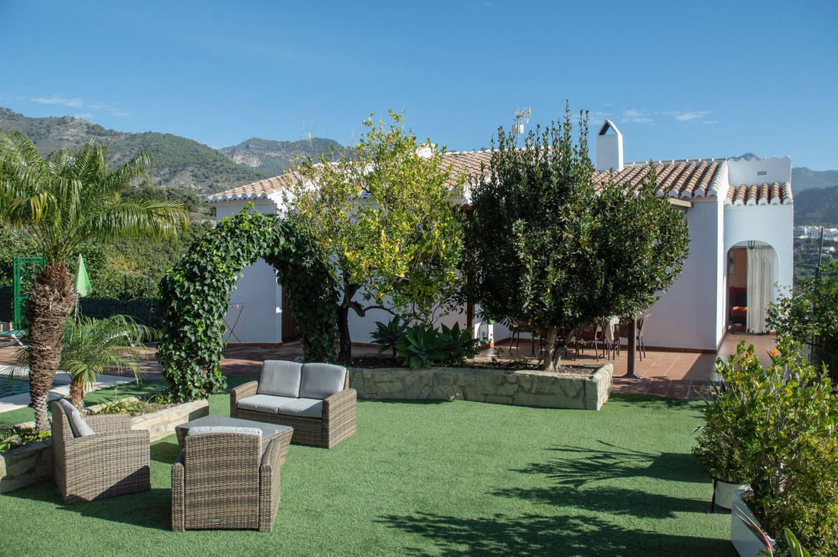 Huis te koop in Frigiliana | 4 slaapkamers H5055760