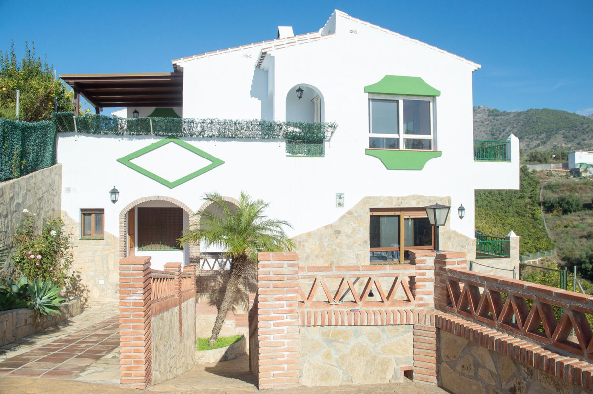 Huis te koop in Frigiliana | 4 slaapkamers H5055760