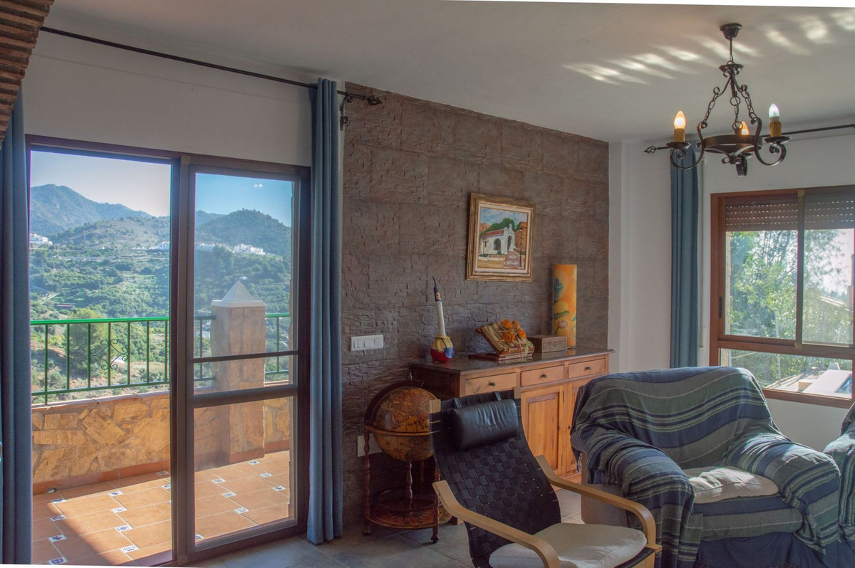 Huis te koop in Frigiliana | 4 slaapkamers H5055760