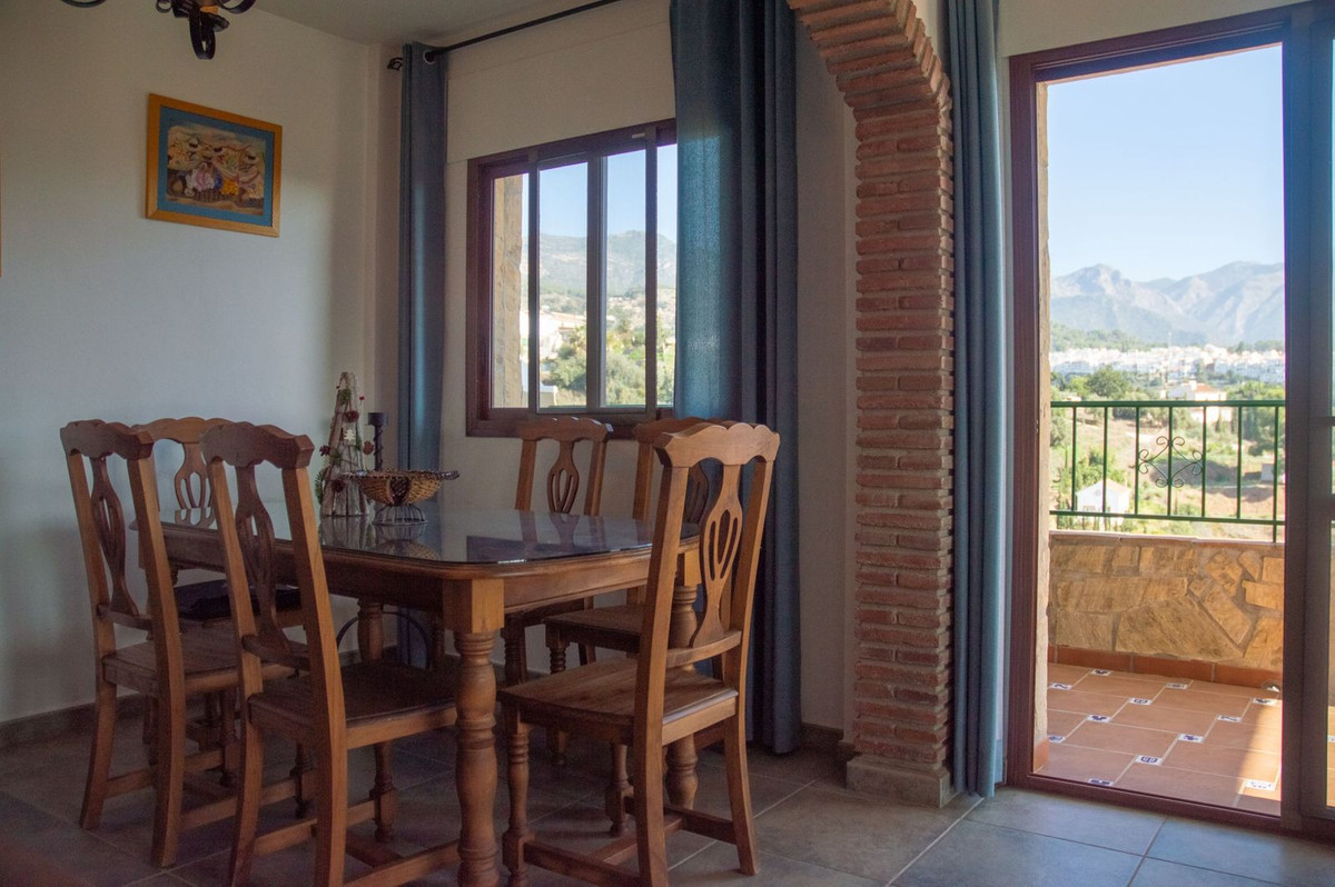 Huis te koop in Frigiliana | 4 slaapkamers H5055760