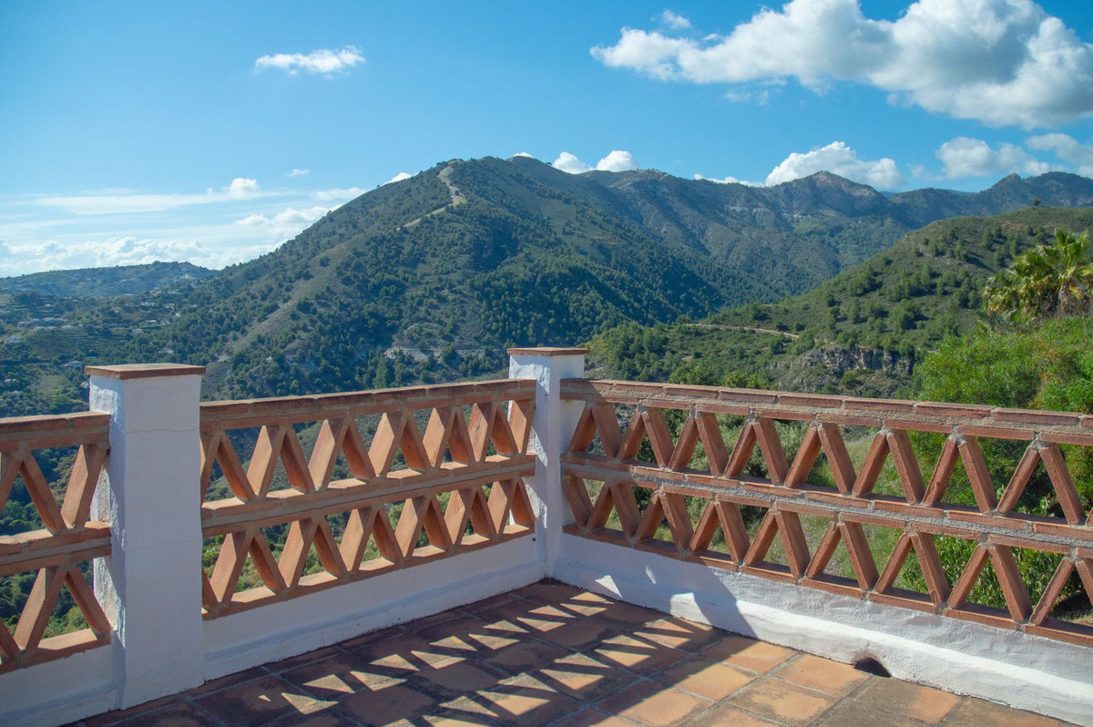 Huis te koop in Frigiliana | 2 slaapkamers H5069761