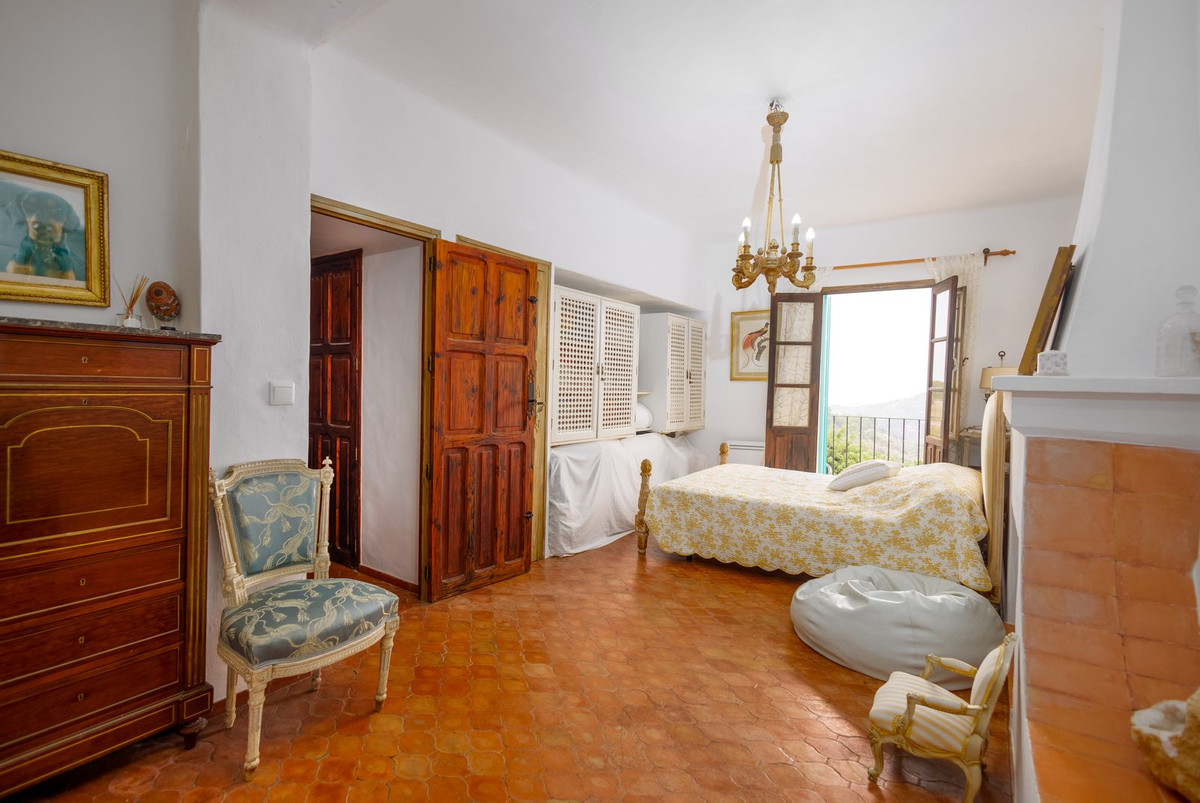 Huis te koop in Frigiliana | 7 slaapkamers H5143216