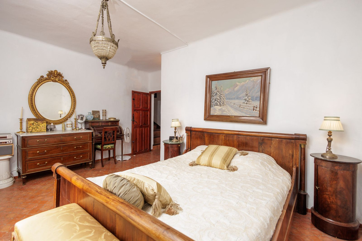 Huis te koop in Frigiliana | 7 slaapkamers H5143216