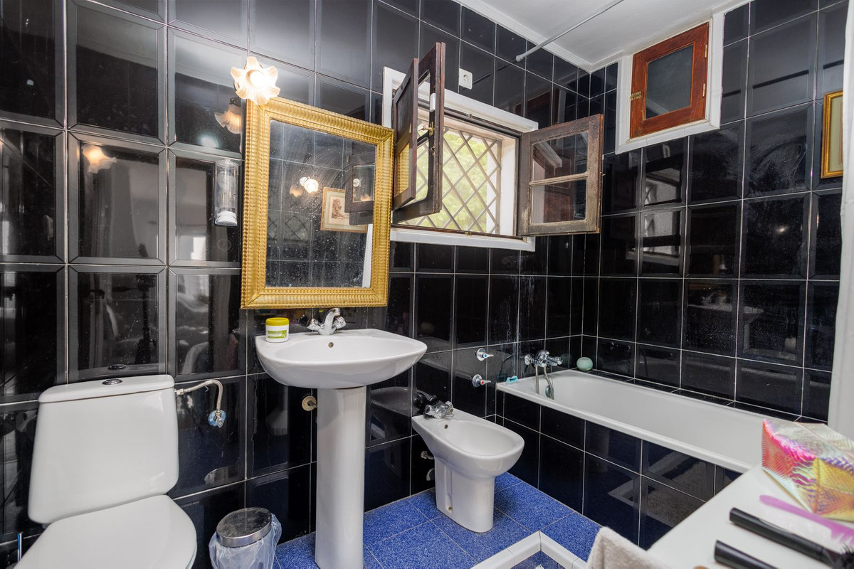 Huis te koop in Frigiliana | 7 slaapkamers H5143216