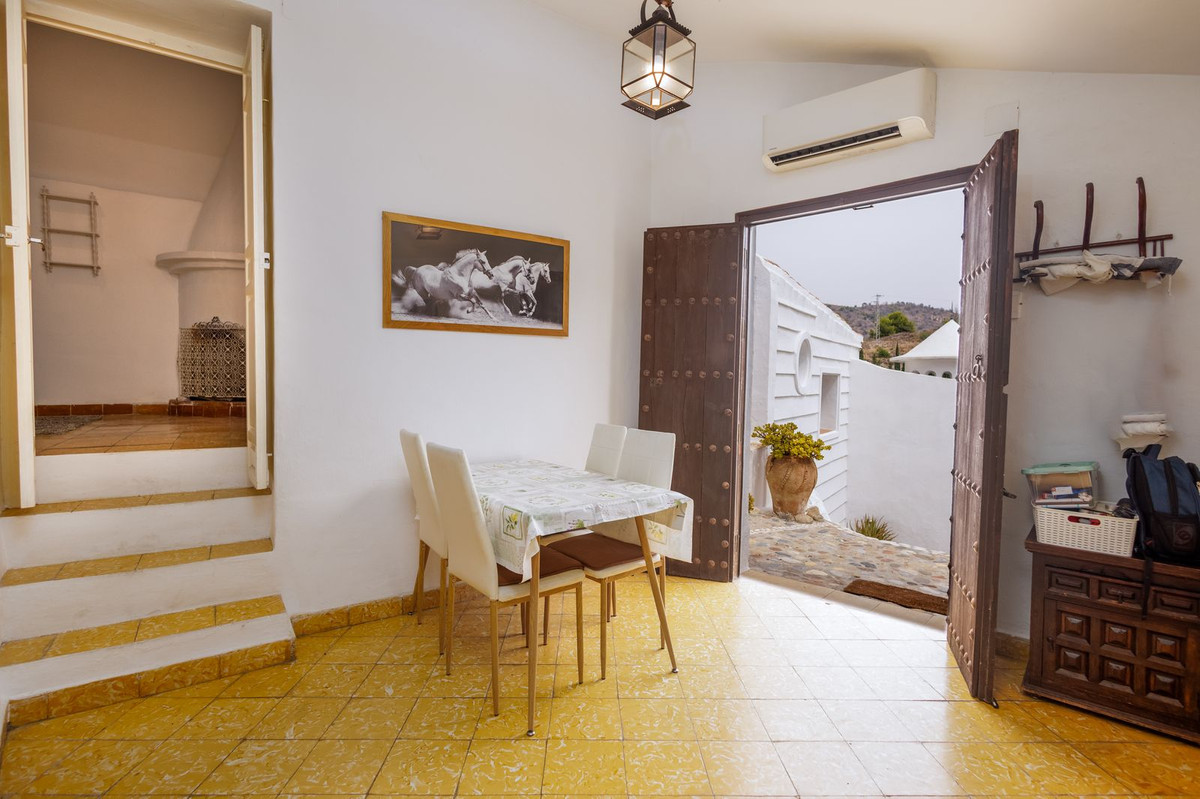 Huis te koop in Frigiliana | 7 slaapkamers H5143216