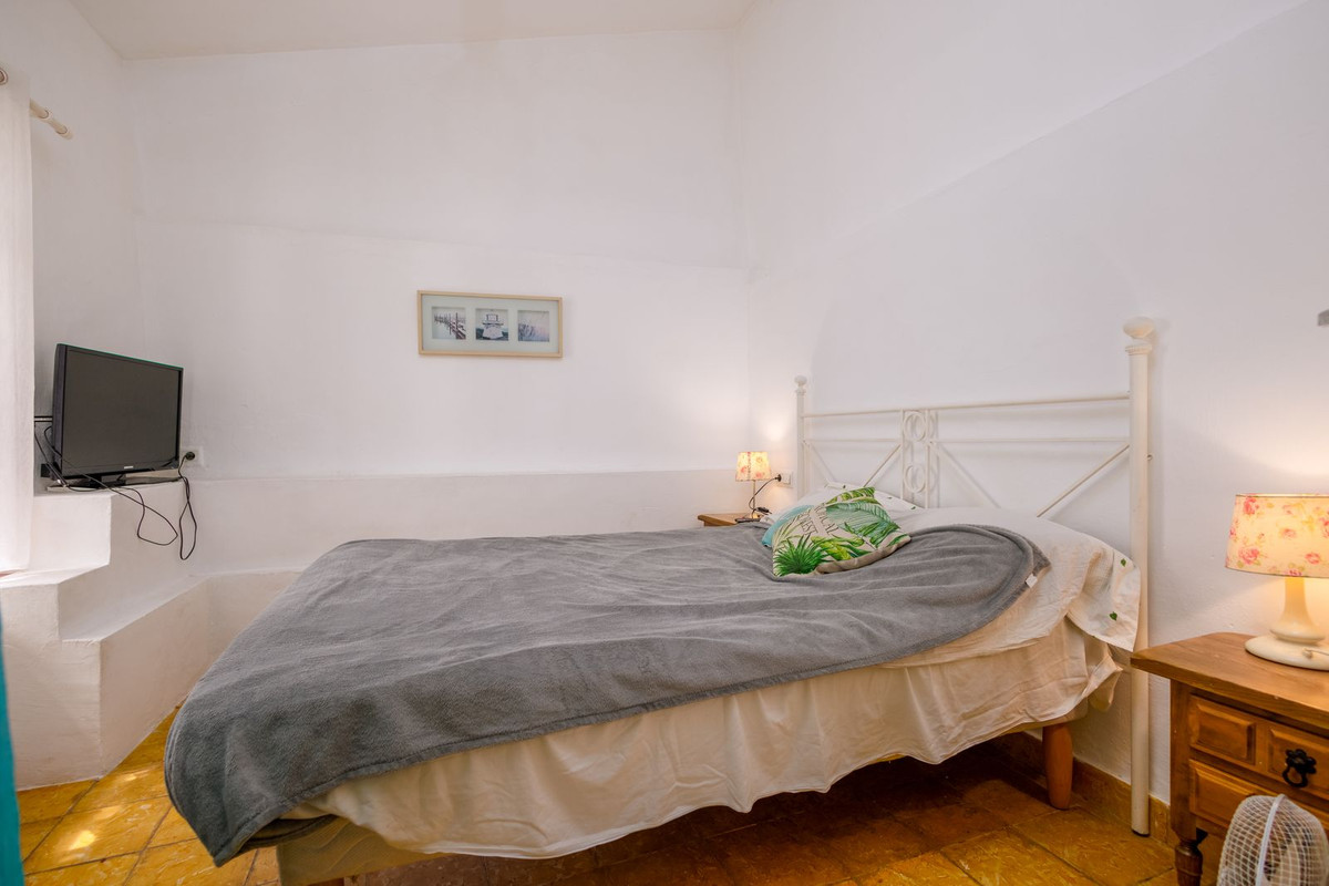 Huis te koop in Frigiliana | 7 slaapkamers H5143216