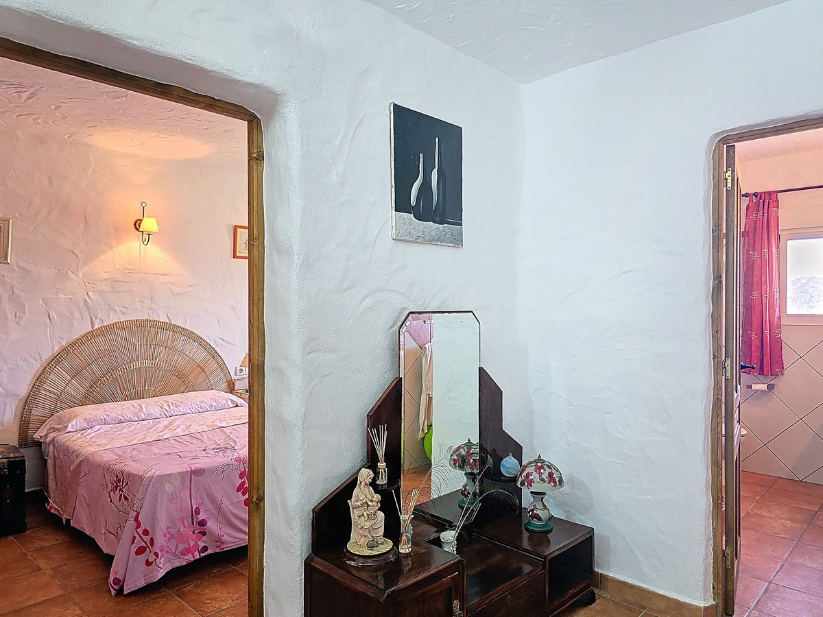 Huis te koop in Frigiliana | 2 slaapkamers H5221030