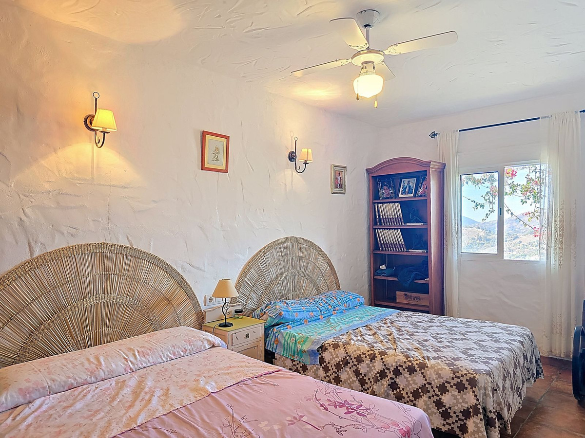 Huis te koop in Frigiliana | 2 slaapkamers H5221030