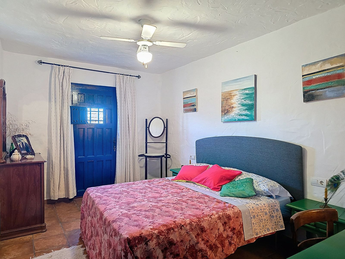 Huis te koop in Frigiliana | 2 slaapkamers H5221030