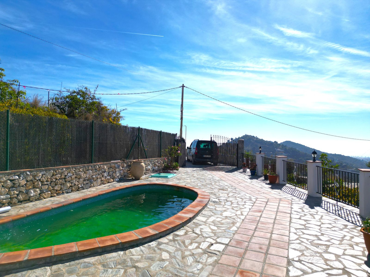 Huis te koop in Frigiliana | 2 slaapkamers H5221030