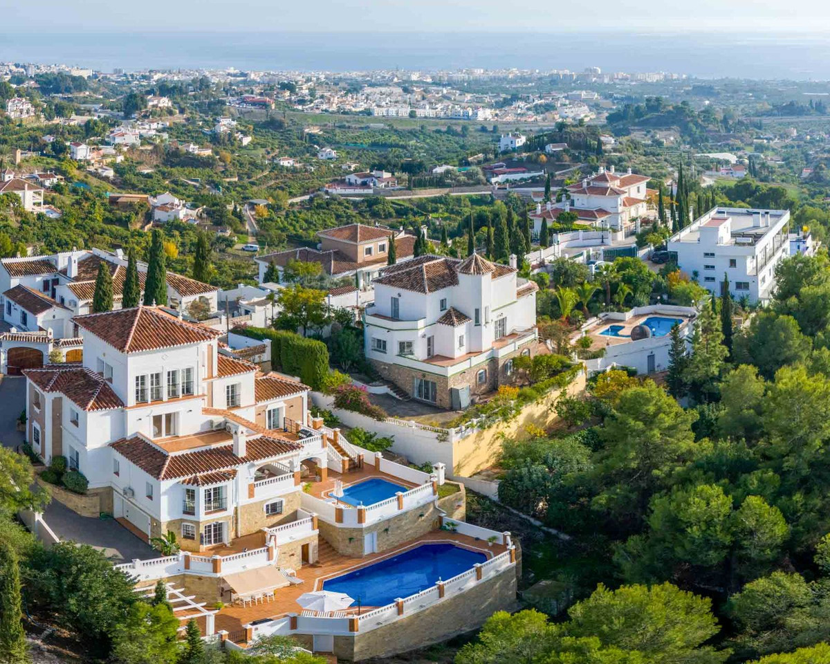 Property main view 4