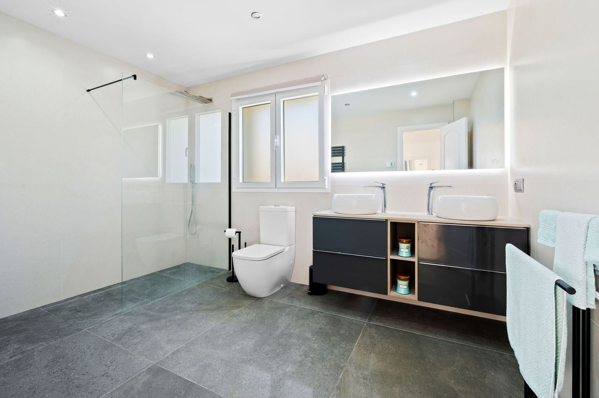 Property main view 42