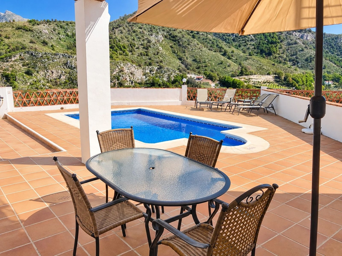 Property main view 50