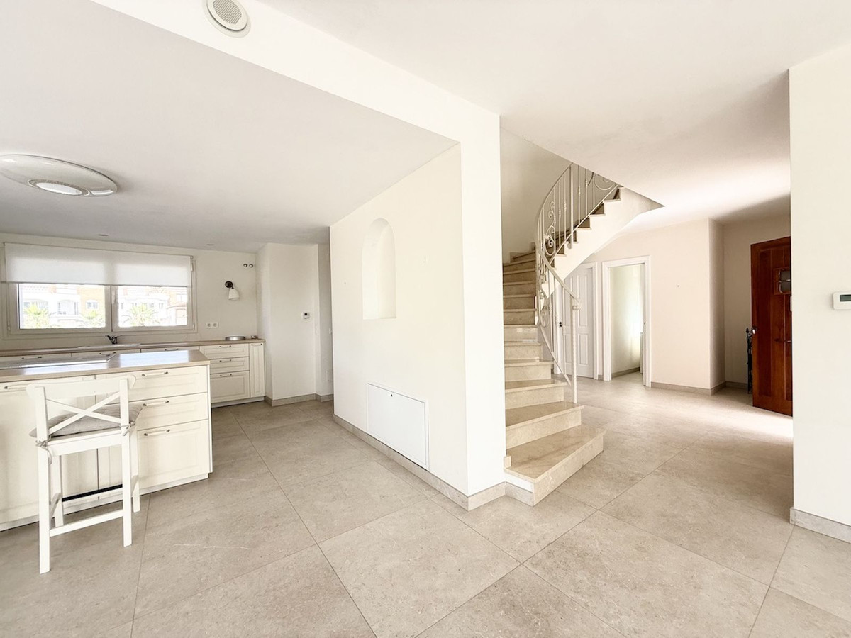 Property main view 30