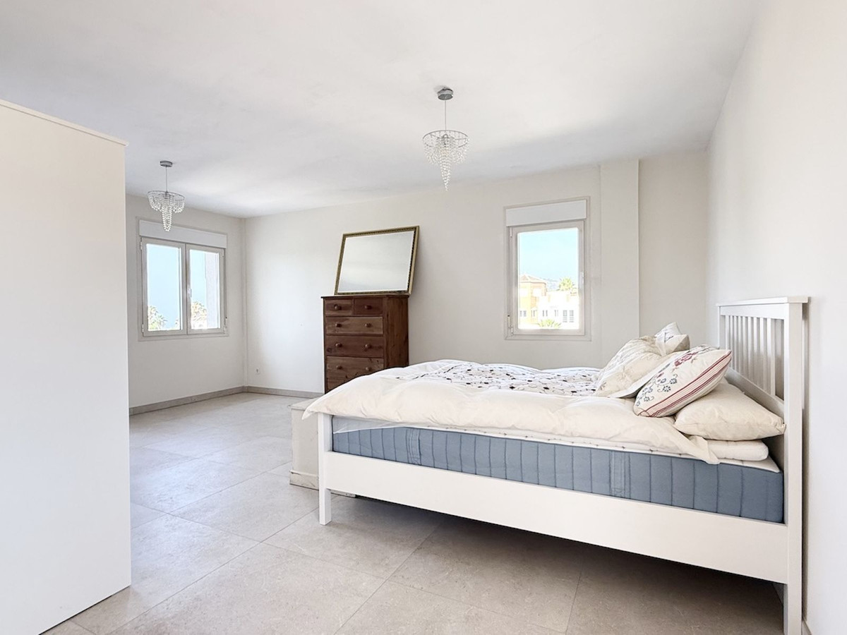 Property main view 40