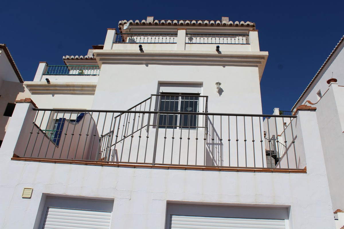 Huis te koop in Frigiliana | 4 slaapkamers H5523313