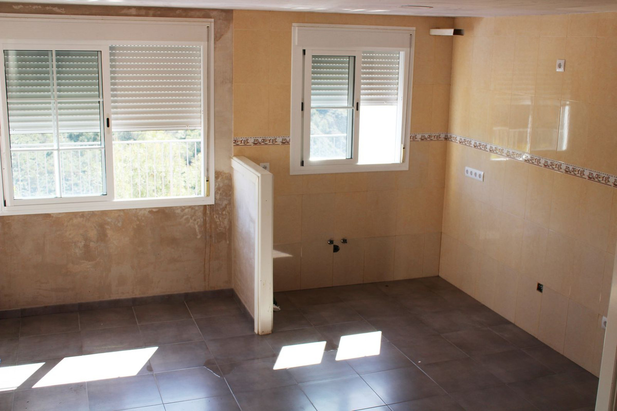 Huis te koop in Frigiliana | 4 slaapkamers H5523313