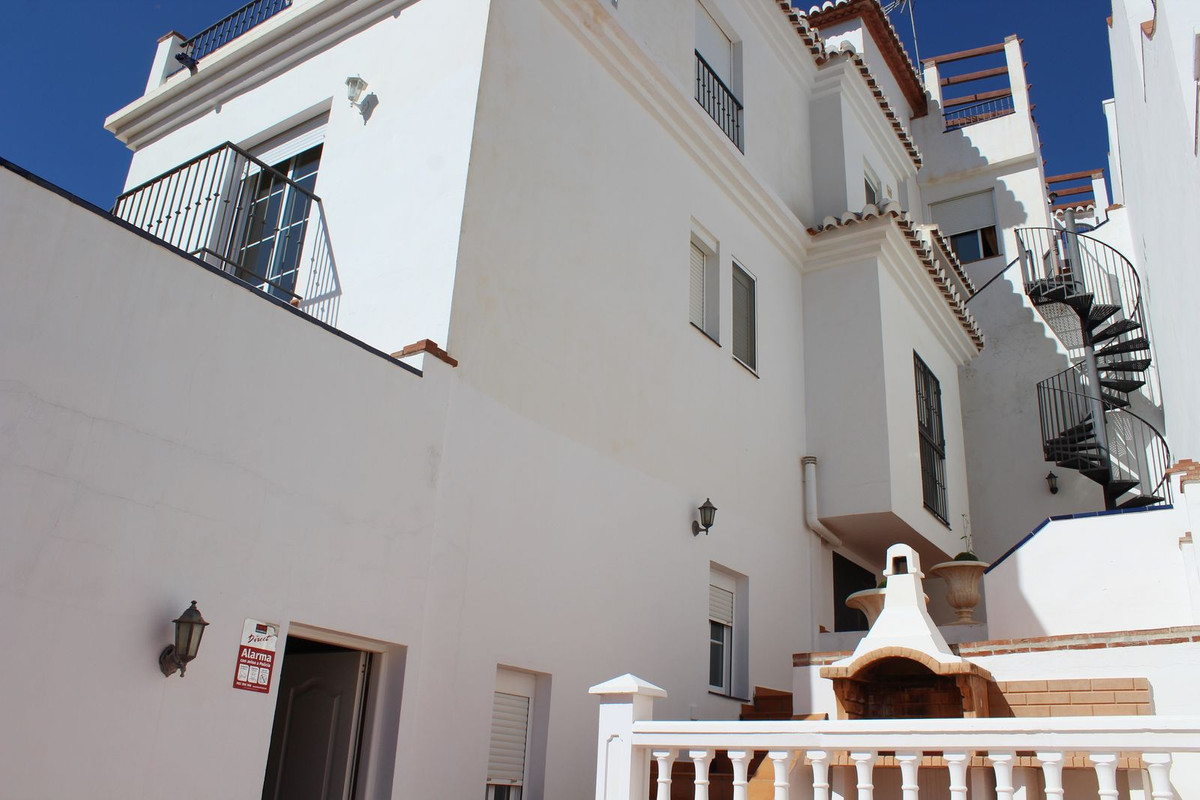 Huis te koop in Frigiliana | 4 slaapkamers H5523313