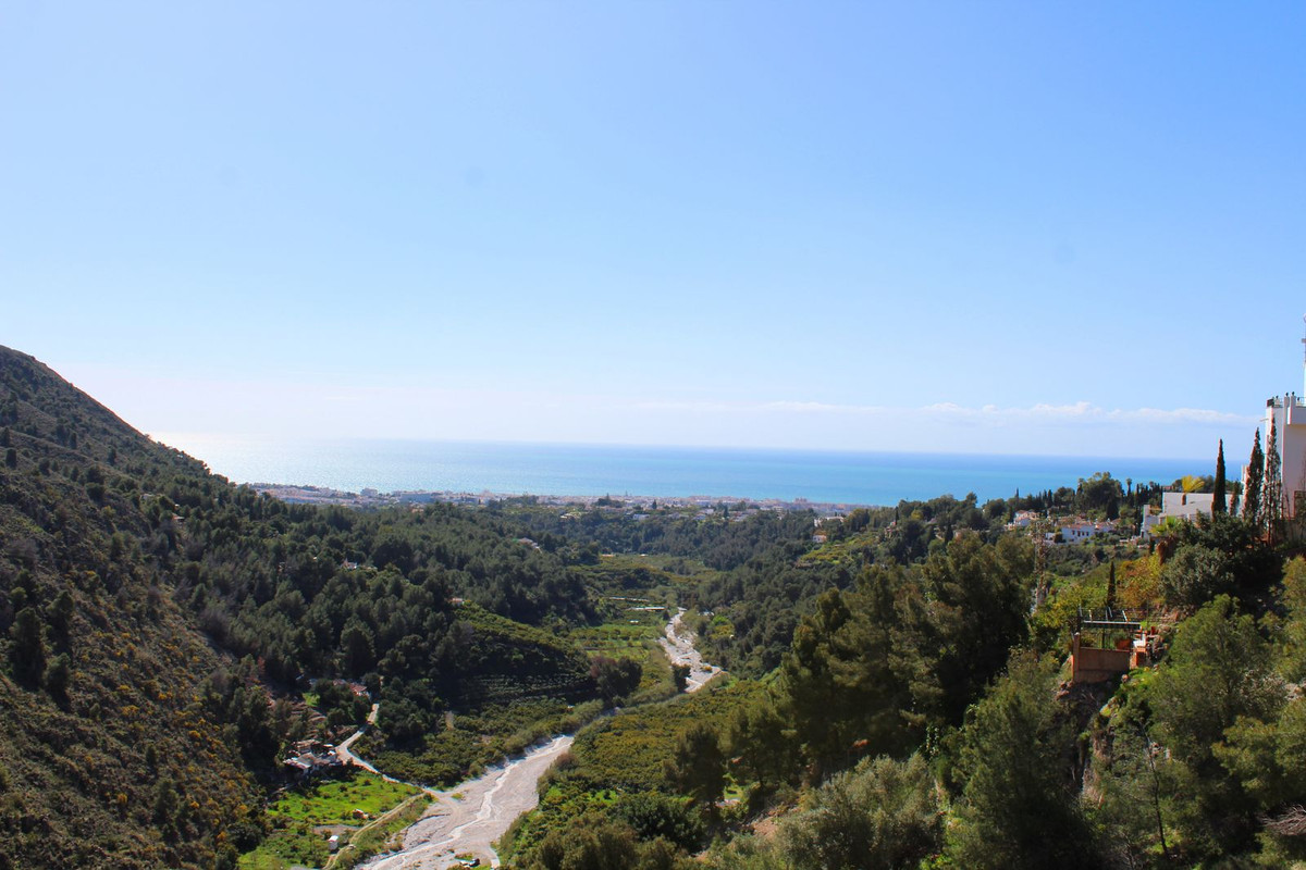 Huis te koop in Frigiliana | 4 slaapkamers H5523313