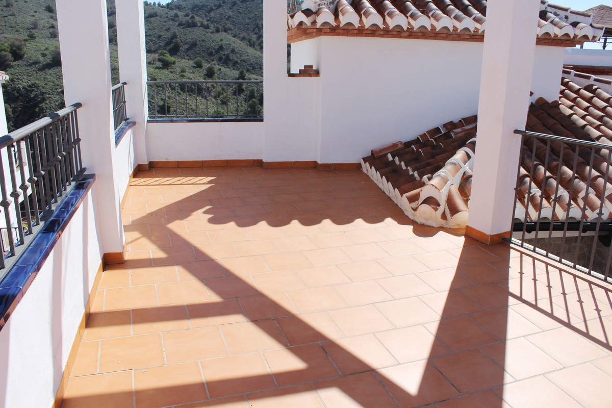 Huis te koop in Frigiliana | 4 slaapkamers H5523313