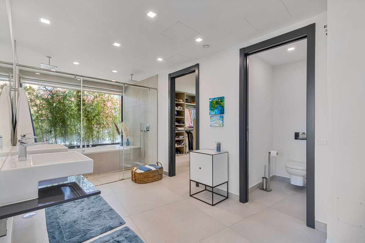 Property main view 12