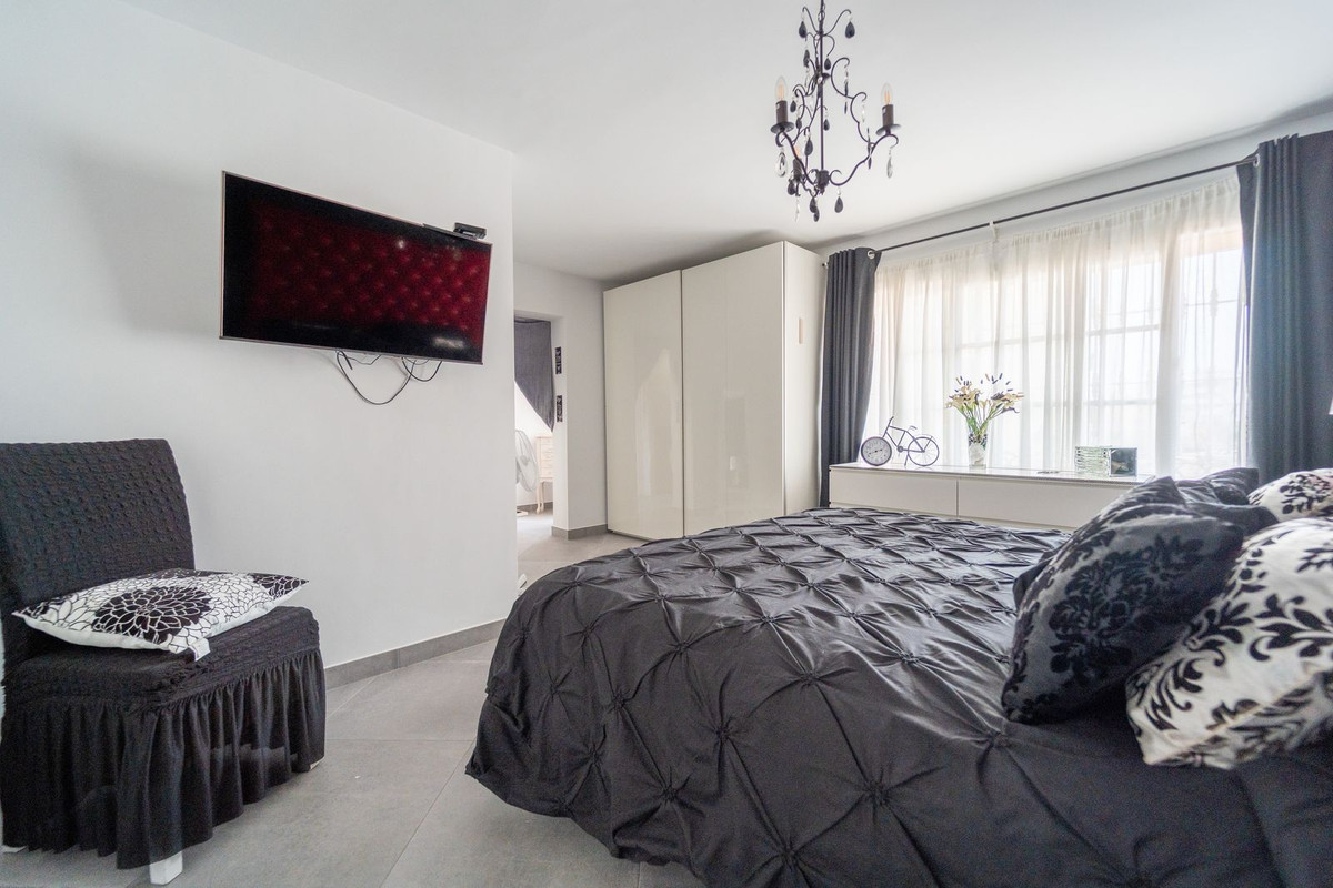 Huis te koop in Fuengirola | 4 slaapkamers H5061439
