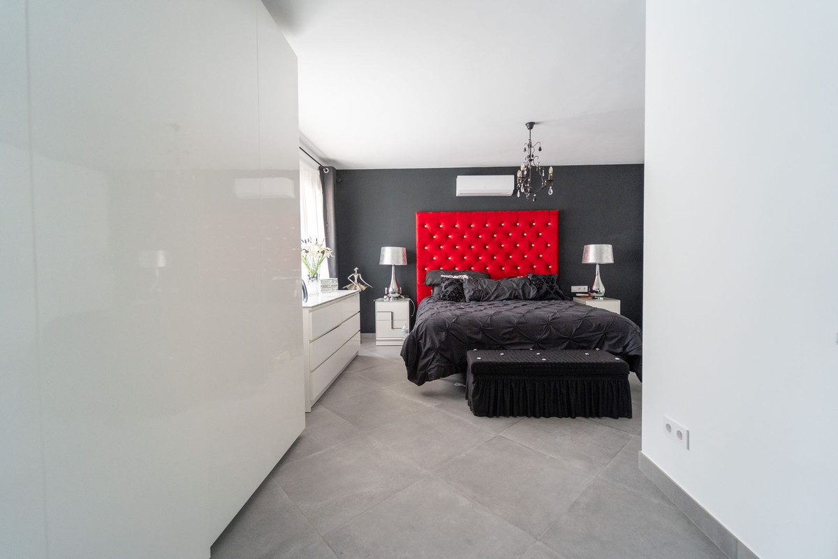 Huis te koop in Fuengirola | 4 slaapkamers H5061439
