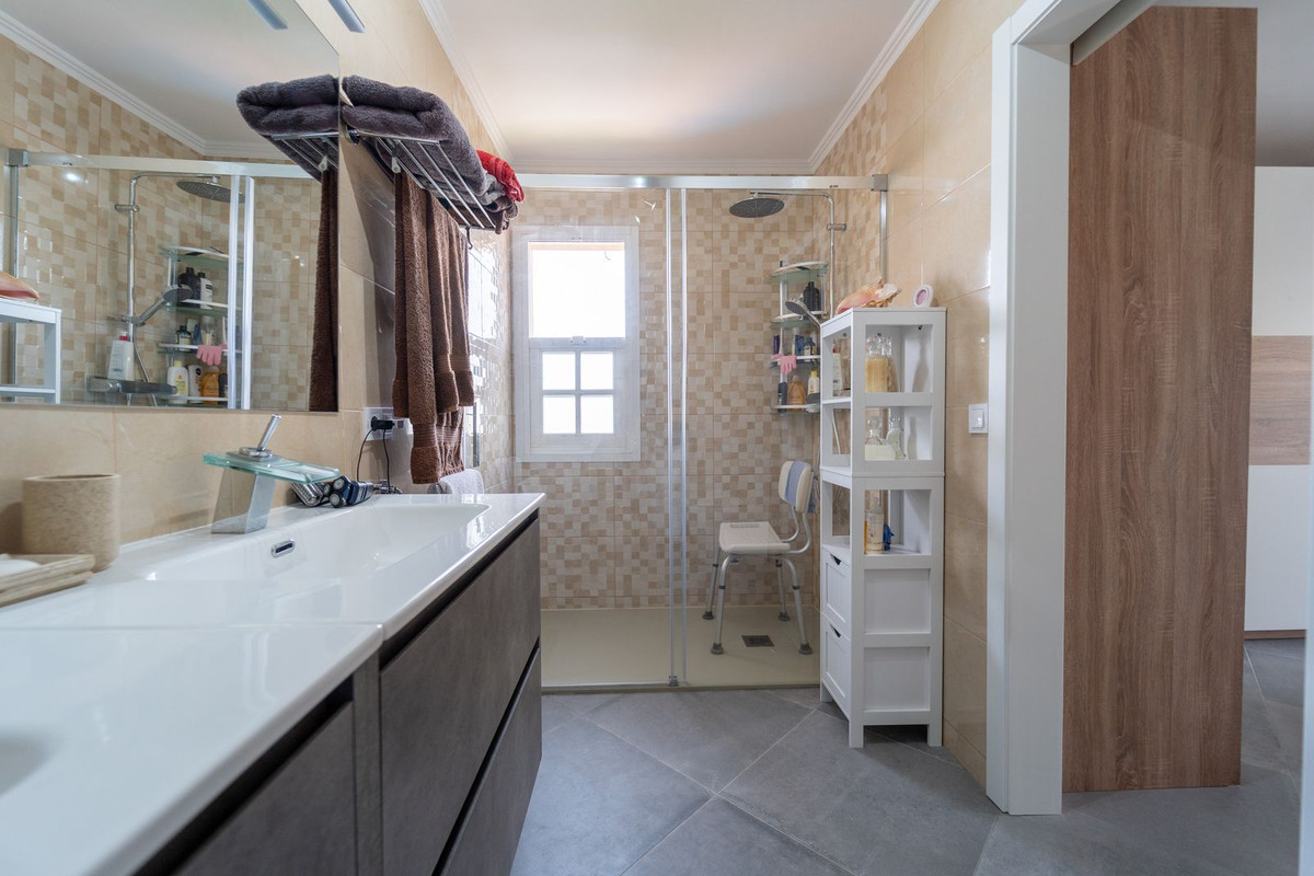Huis te koop in Fuengirola | 4 slaapkamers H5061439