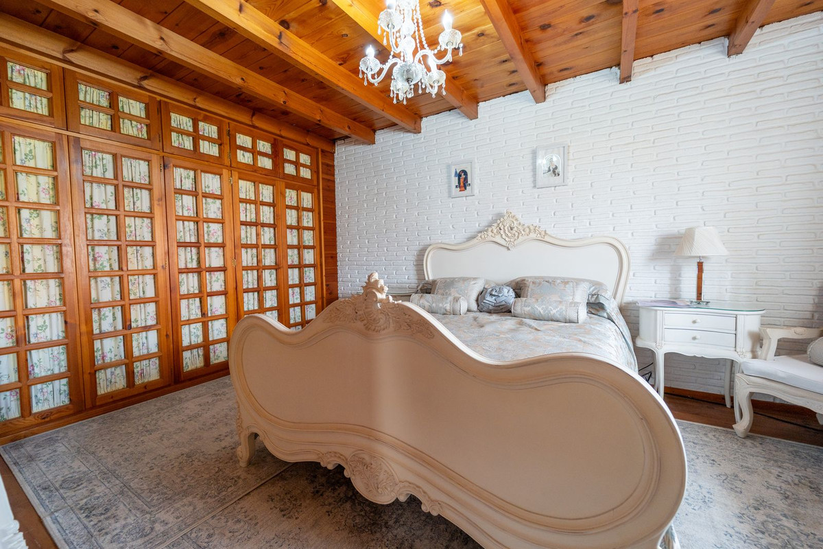 Huis te koop in Fuengirola | 4 slaapkamers H5061439