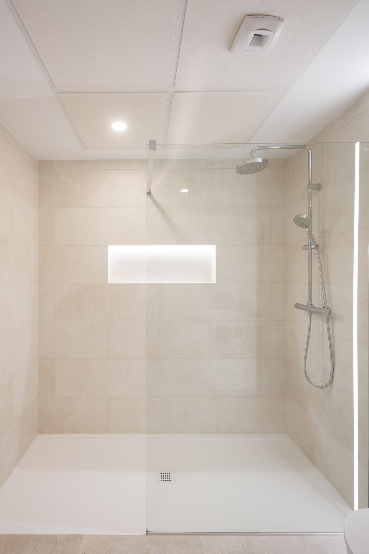 Apartment for sale in Fuengirola | 2 - 3 bedrooms H5133157