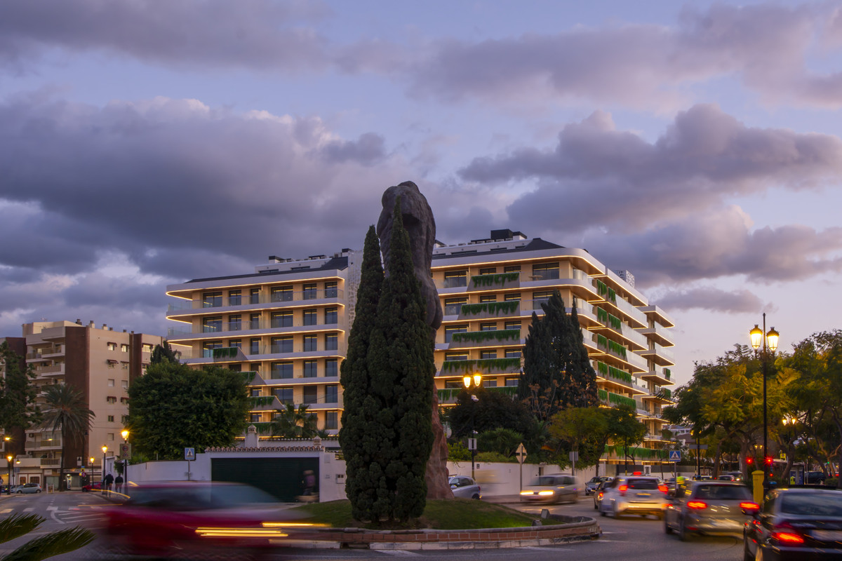 Apartment for sale in Fuengirola | 2 - 3 bedrooms H5133157