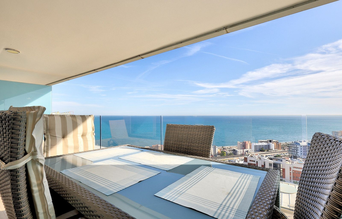 Appartement te koop in Fuengirola | 2 slaapkamers H5136088