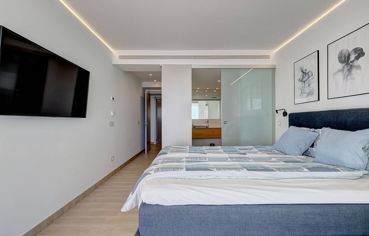 Appartement te koop in Fuengirola | 2 slaapkamers H5136088