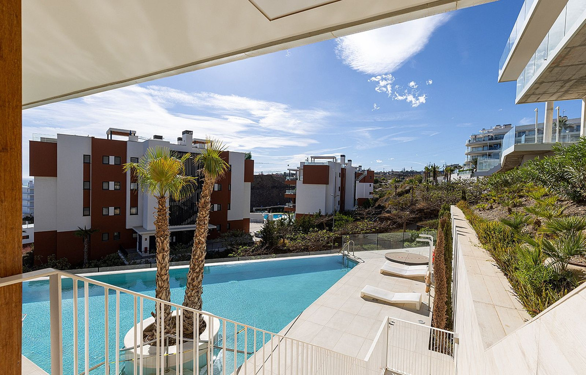 Appartement te koop in Fuengirola | 2 slaapkamers H5136088