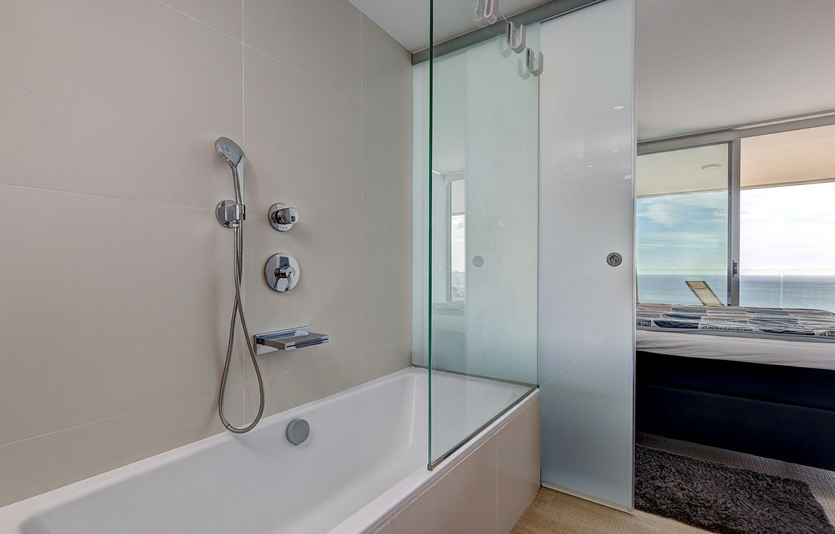 Appartement te koop in Fuengirola | 2 slaapkamers H5136088