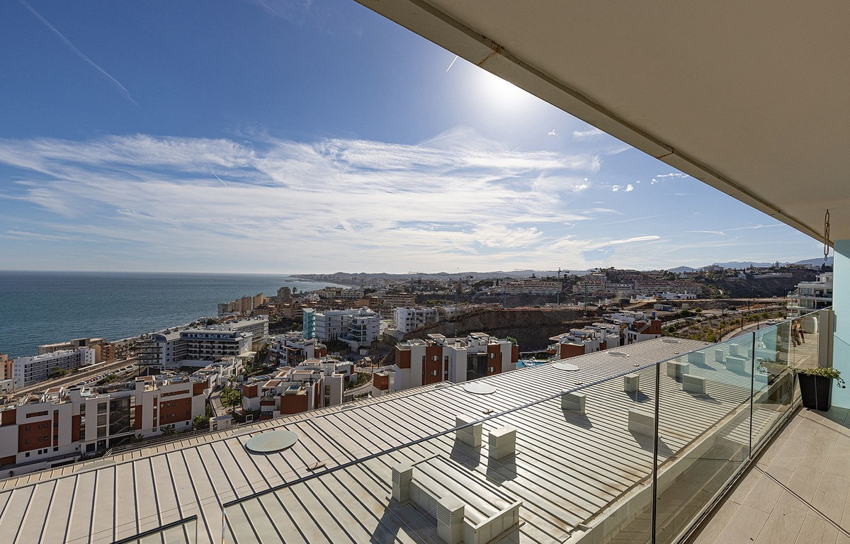 Appartement te koop in Fuengirola | 2 slaapkamers H5136088