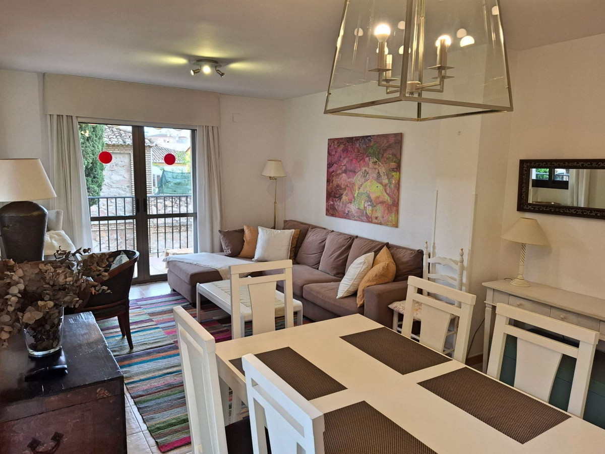 Appartement te koop in Fuengirola | 2 slaapkamers H5139910